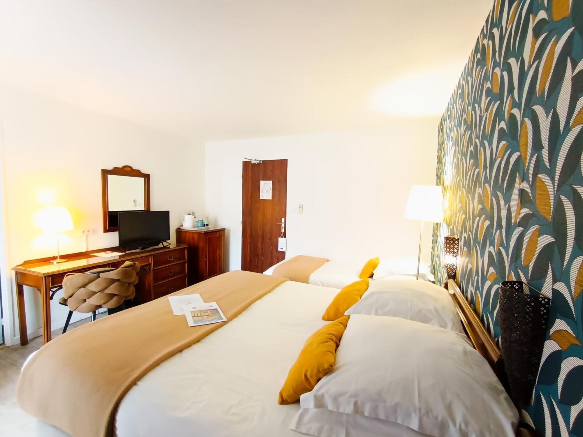 Hotel Des Tuileries Нім Екстер'єр фото