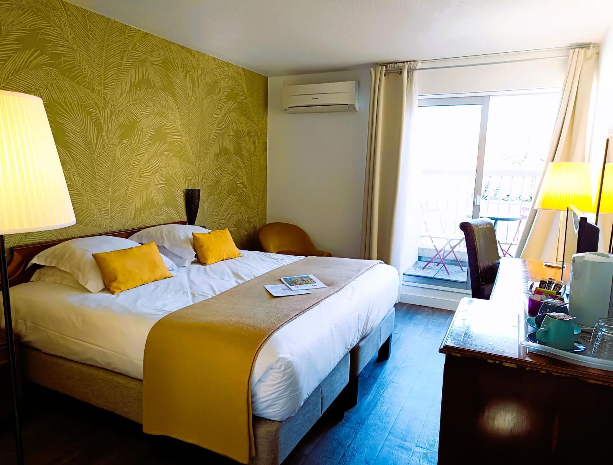 Hotel Des Tuileries Нім Екстер'єр фото