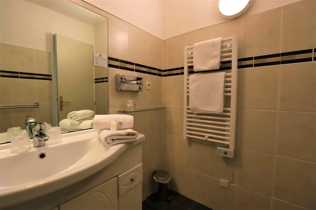 Hotel Des Tuileries Нім Екстер'єр фото
